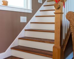 Staircase Treads in Original Surface Antique Yellow Pine
