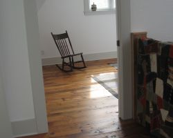 Antique Distressed White Pine